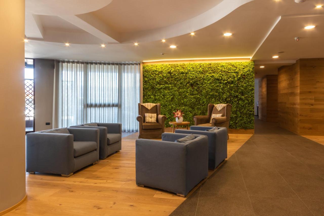 Sport Village Hotel & Spa Castel Di Sangro Esterno foto