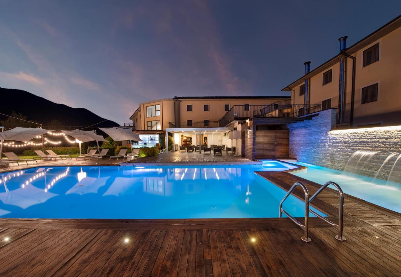 Sport Village Hotel & Spa Castel Di Sangro Esterno foto