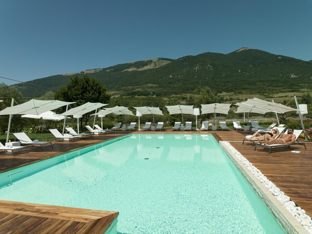 Sport Village Hotel & Spa Castel Di Sangro Esterno foto