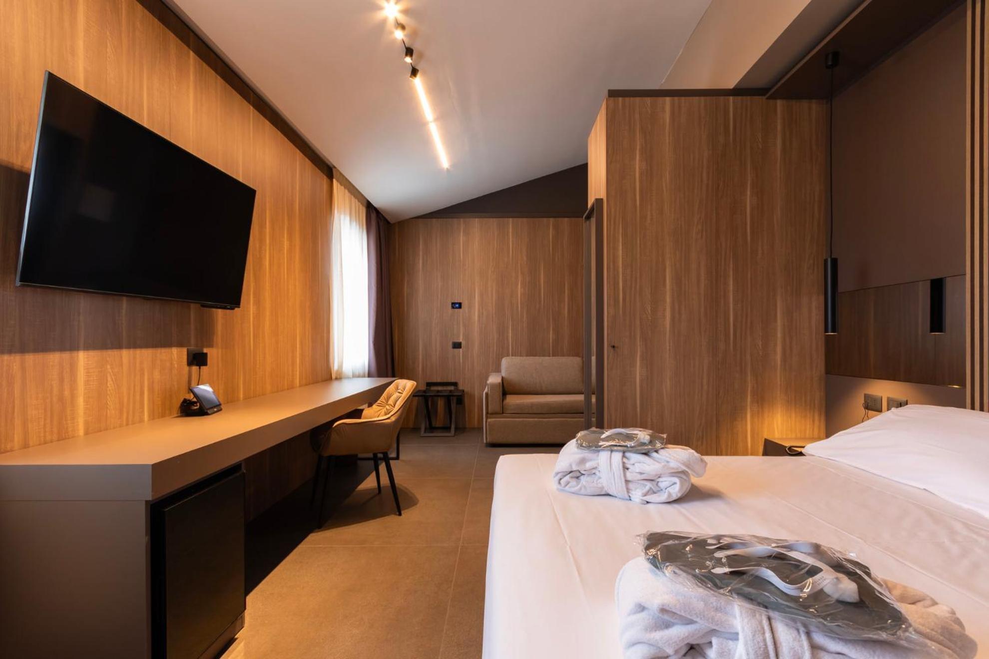 Sport Village Hotel & Spa Castel Di Sangro Esterno foto