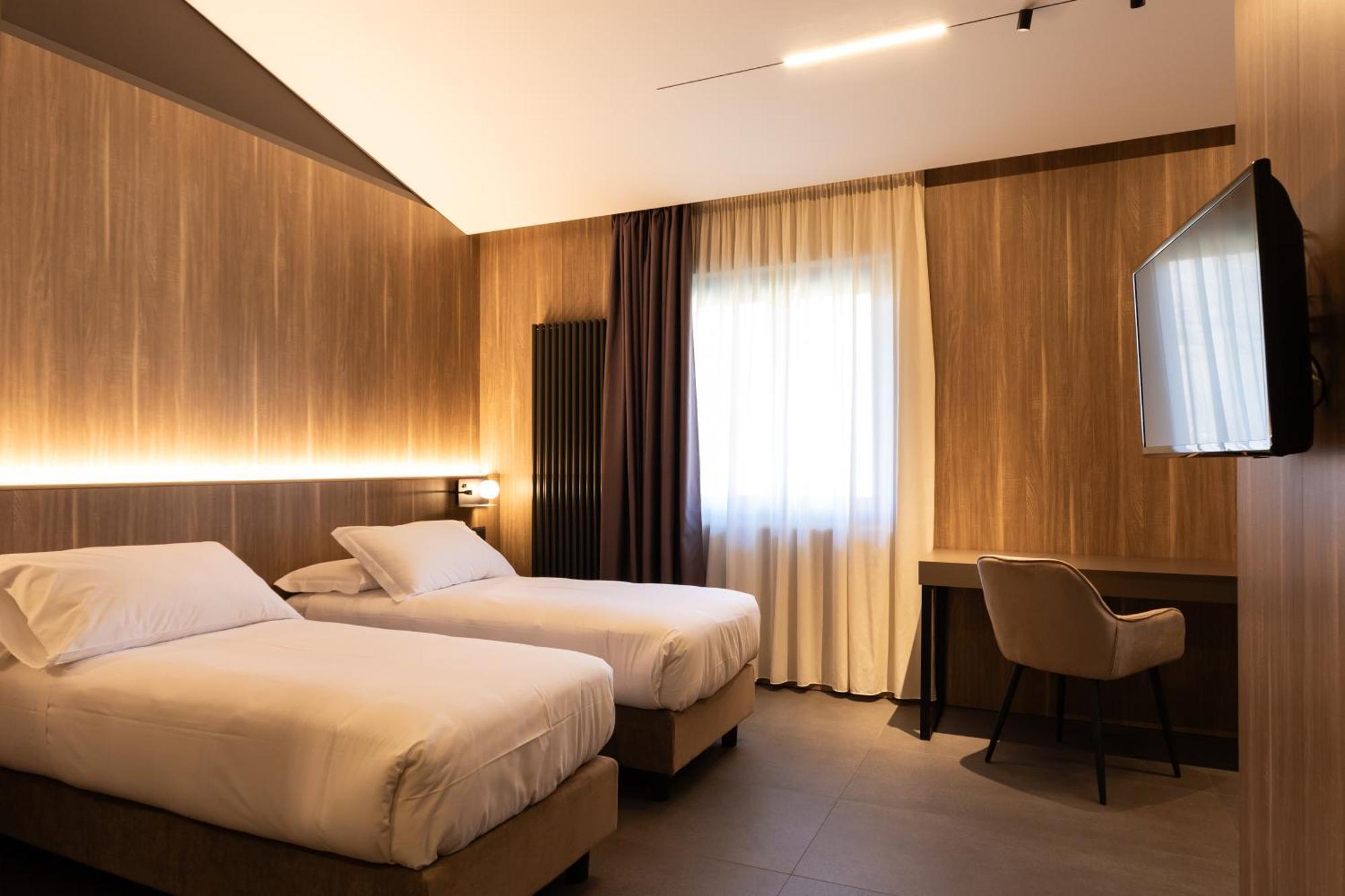 Sport Village Hotel & Spa Castel Di Sangro Esterno foto