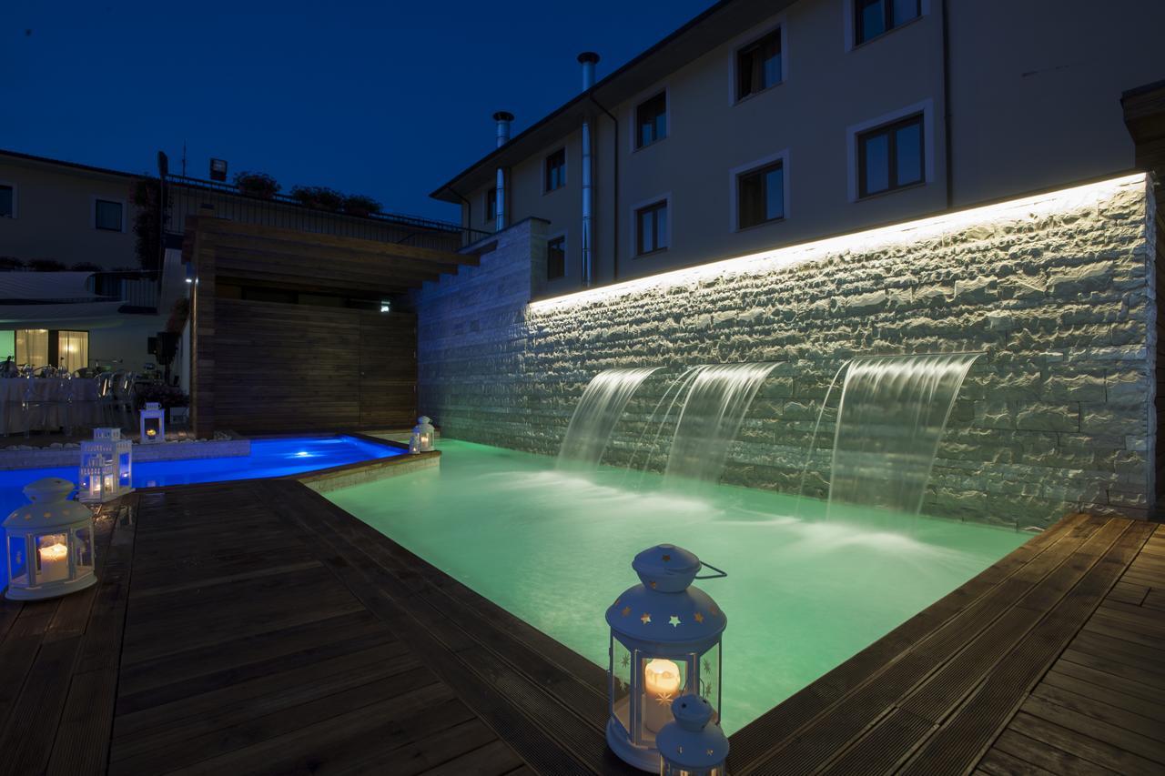 Sport Village Hotel & Spa Castel Di Sangro Esterno foto